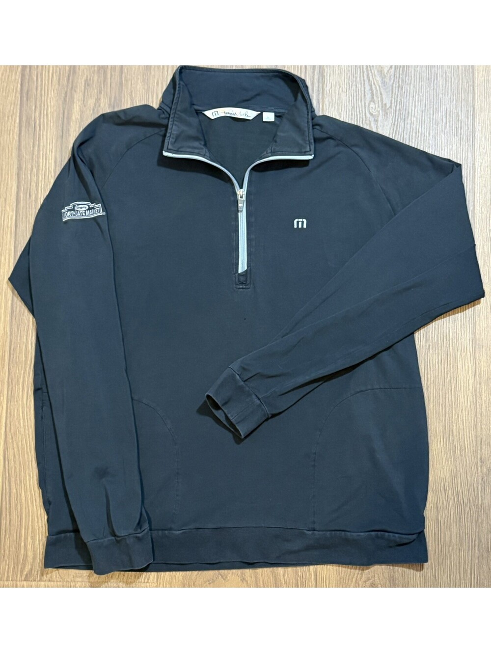 TravisMathew Valiant Mens XL Black 1/4 Zip Golf Pullover Northgate Market #15B